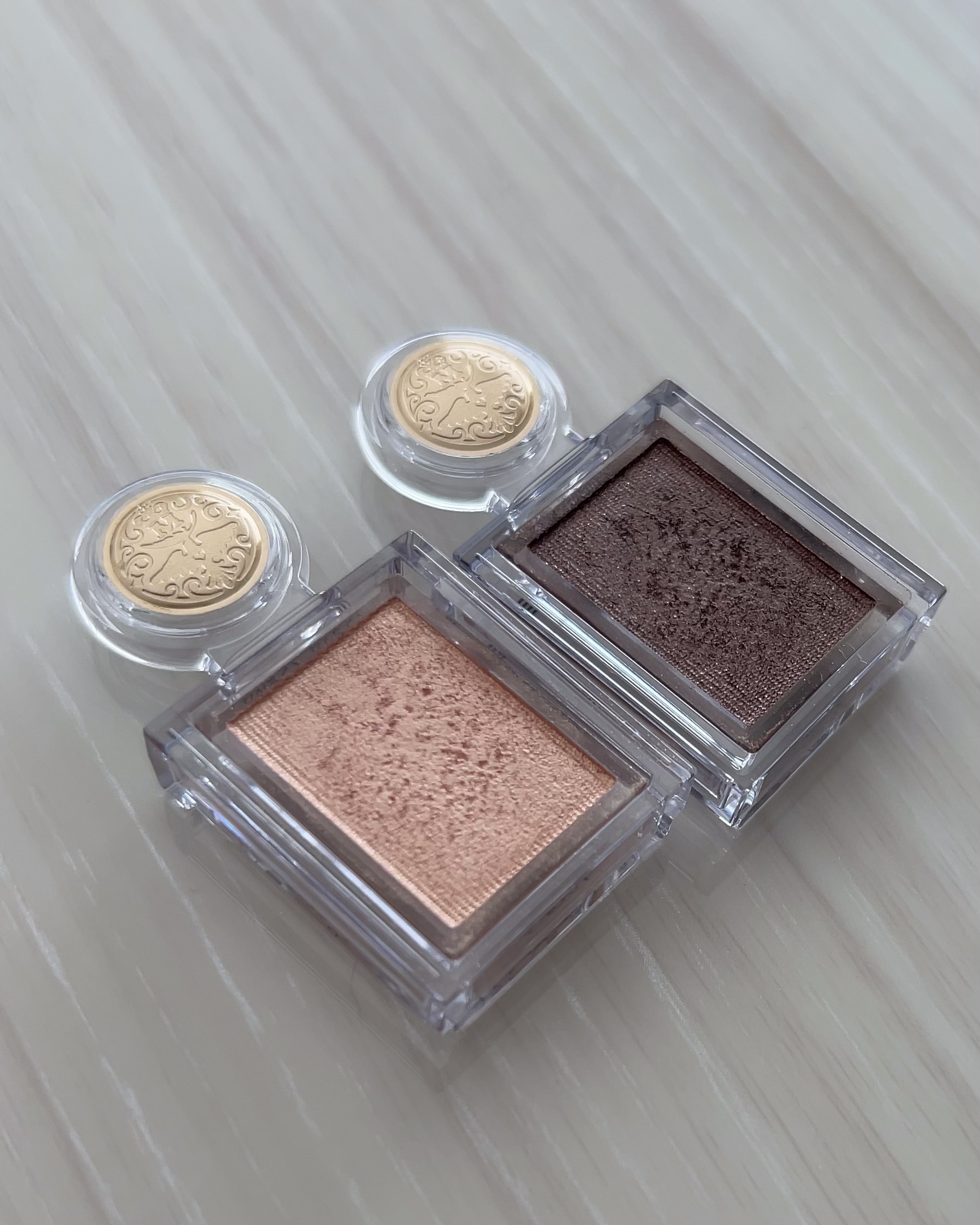 シャドーカスタマイズ/MAJOLICA MAJORCA/単色アイシャドウを使ったクチコミ（2枚目）