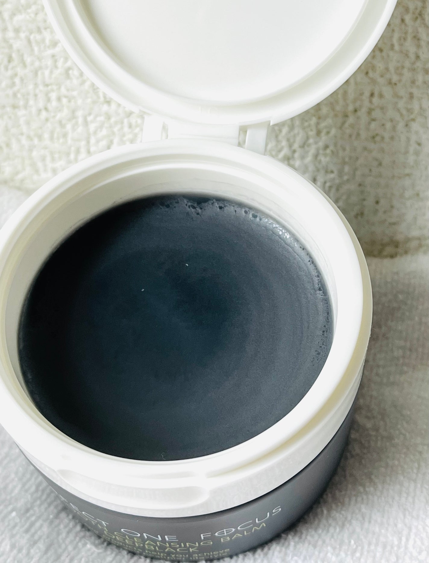 パーフェクトワンフォーカス スムースクレンジングバーム ディープブラック/PERFECT ONE FOCUS/クレンジングバームを使ったクチコミ(3枚目)