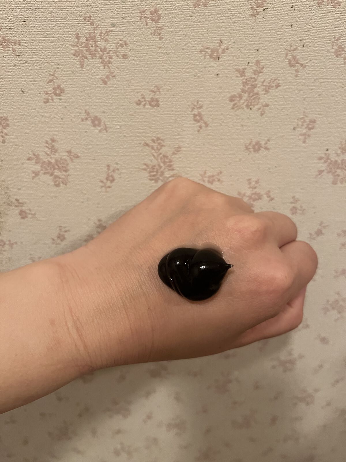 ビオレ おうちdeエステ メイク落とし マッサージブラックジェル/ビオレ/クレンジングジェルを使ったクチコミ（2枚目）