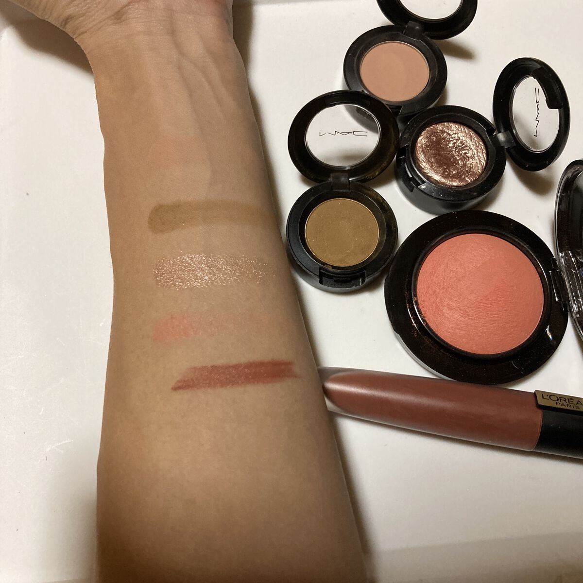 ルージュシグネチャー /ロレアル パリ/リップグロスを使ったクチコミ（2枚目）