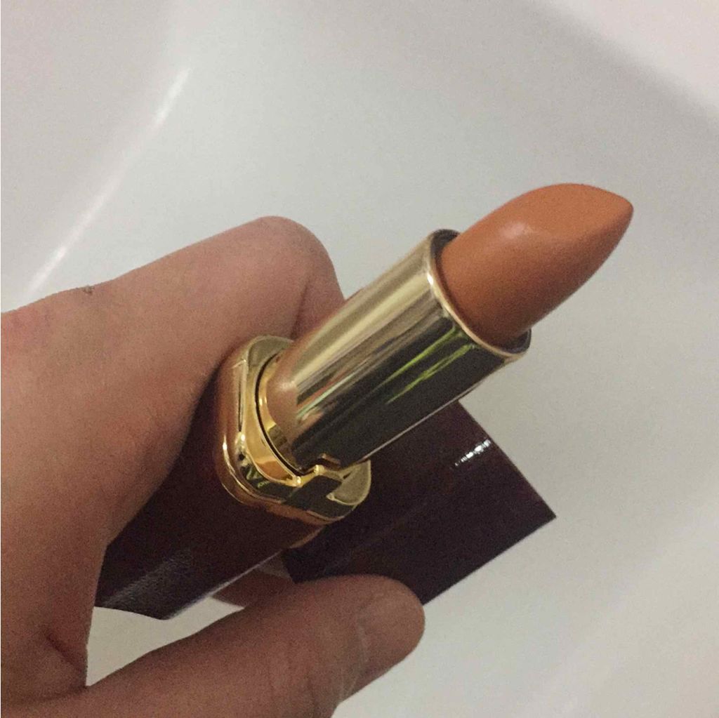 リュクスレザーコレクション/ロレアル パリ/口紅を使ったクチコミ(1枚目)