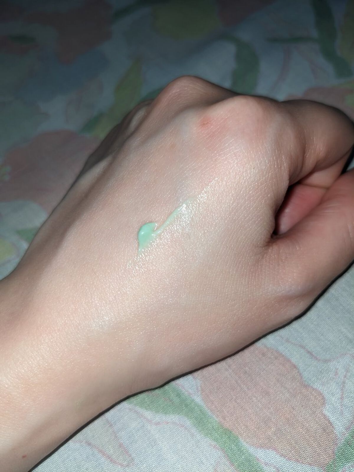 プライム タイム レッドネス リデュース/bareMinerals/化粧下地を使ったクチコミ（3枚目）