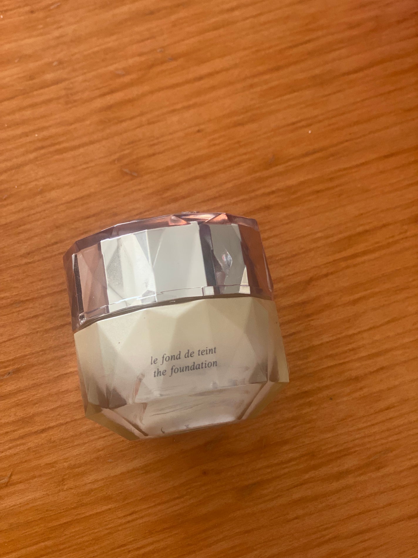 ル・フォンドゥタン/クレ・ド・ポー ボーテ/クリーム・エマルジョンファンデーションを使ったクチコミ(1枚目)