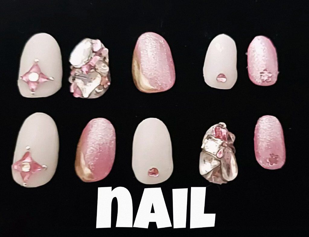 RIRI💜 on LIPS 「nailあけましておめでとうございます。今年もよろしくお願いし..」(1枚目)