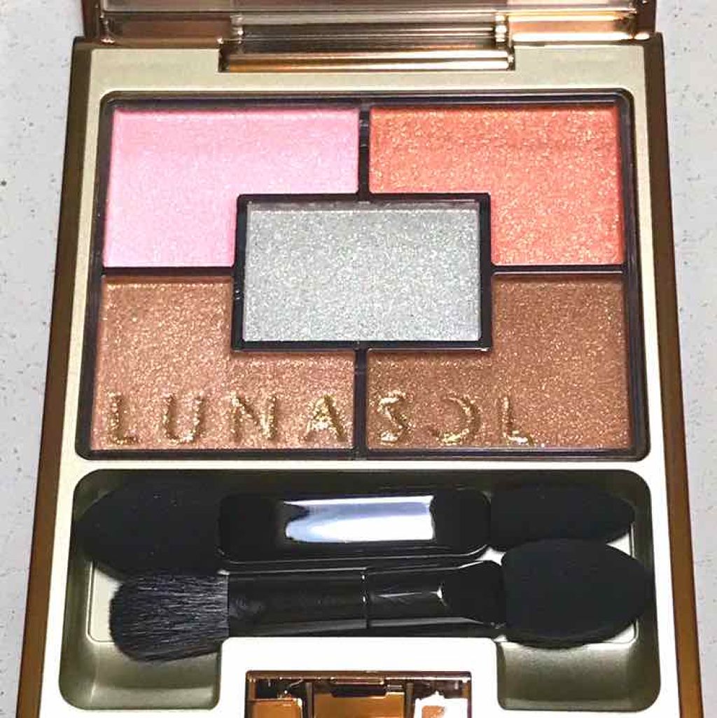 スパークリングアイズ/LUNASOL/アイシャドウパレットを使ったクチコミ(2枚目)