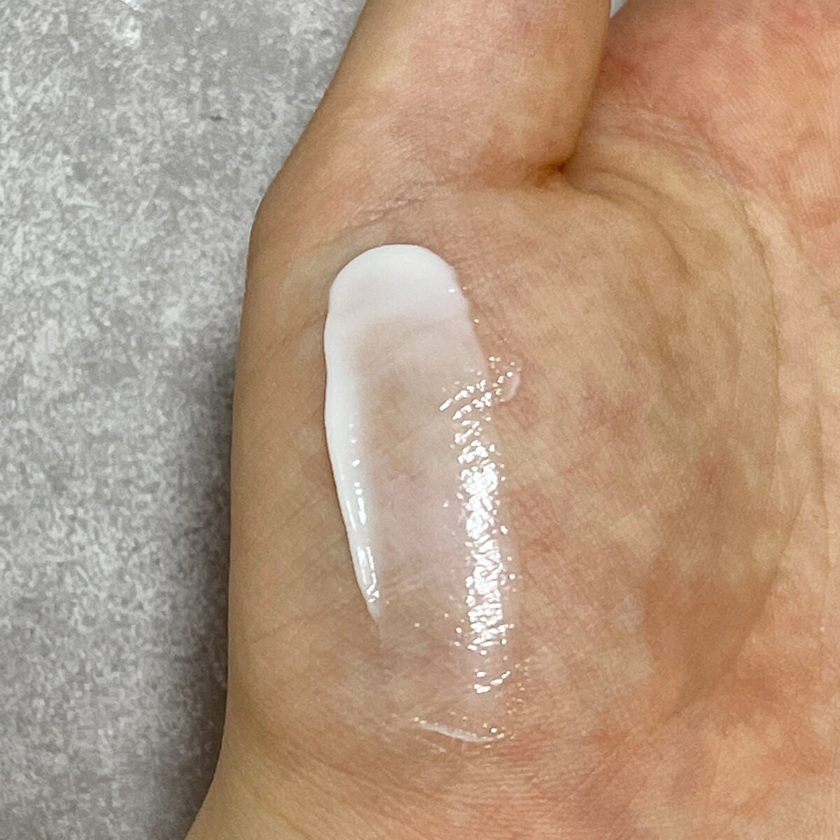 薬用ホワイトニング ハンドクリーム/コエンリッチQ10/ハンドクリームを使ったクチコミ(2枚目)