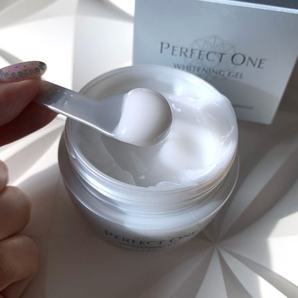 パーフェクトワン 薬用ホワイトニングジェル/パーフェクトワン/オールインワン化粧品を使ったクチコミ(4枚目)