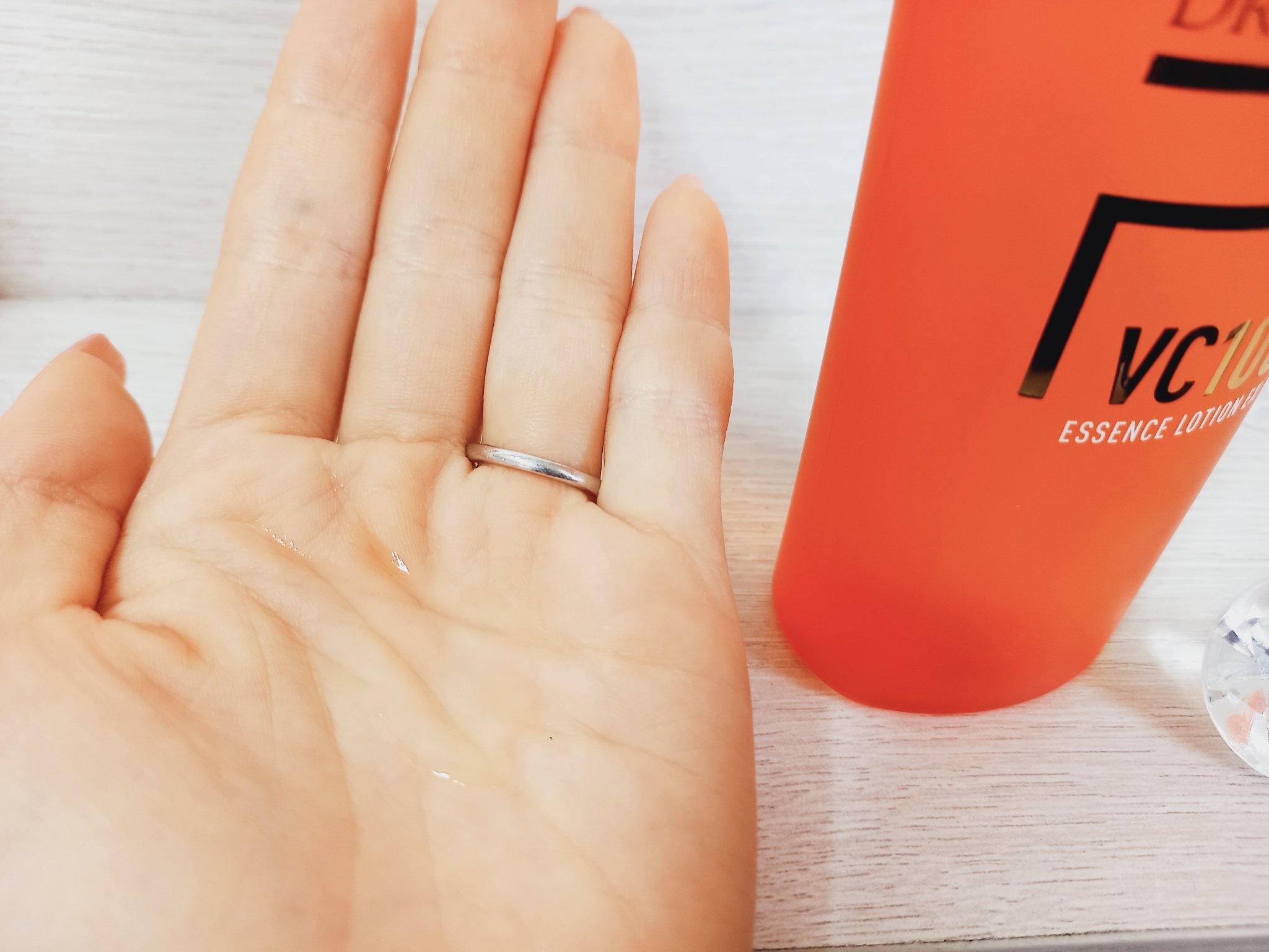 VC100エッセンスローション EX/ドクターシーラボⓇ/化粧水を使ったクチコミ（3枚目）