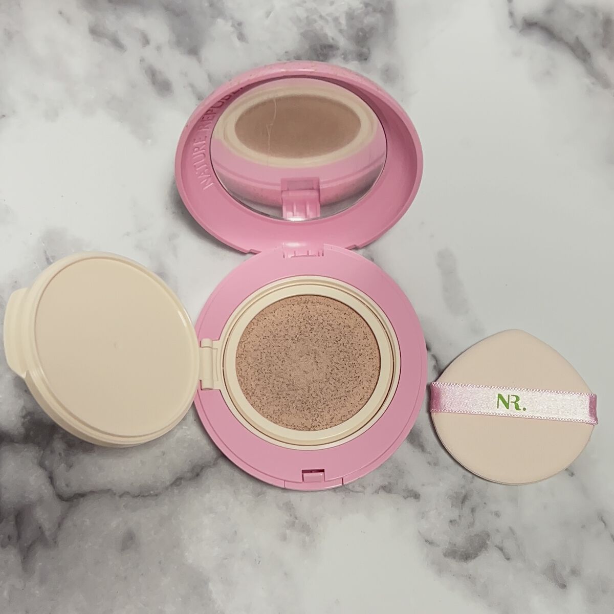 PROBIOエッセンスクッション/ネイチャーリパブリック/クッションファンデーションを使ったクチコミ（3枚目）