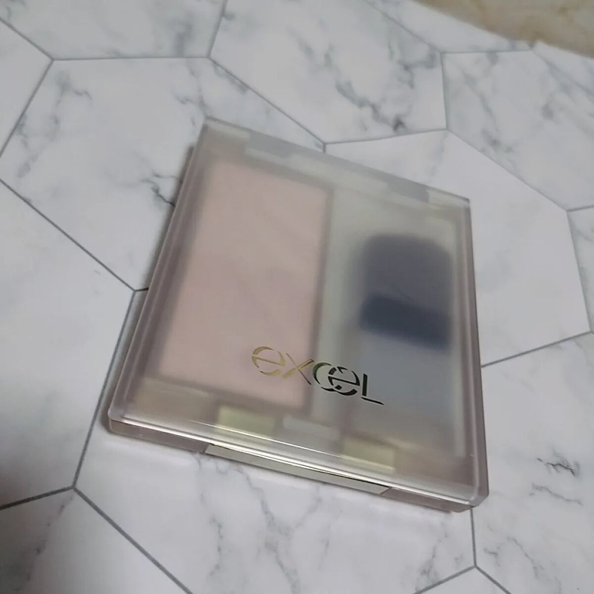 ドレープド シマーグロウ/excel/パウダーハイライトを使ったクチコミ（1枚目）