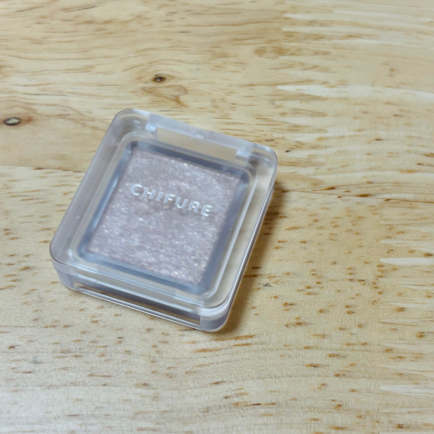 シングル カラー アイシャドウ/ちふれ/単色アイシャドウを使ったクチコミ(2枚目)