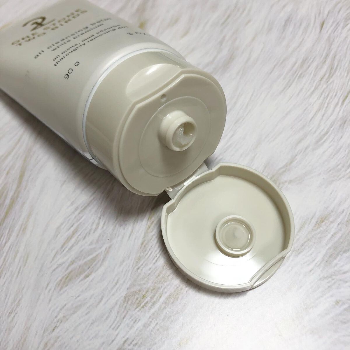 オイルクレンジングバーム ホワイトプレミアム/ONE STONE TWO BIRDS/クレンジングバームを使ったクチコミ(2枚目)