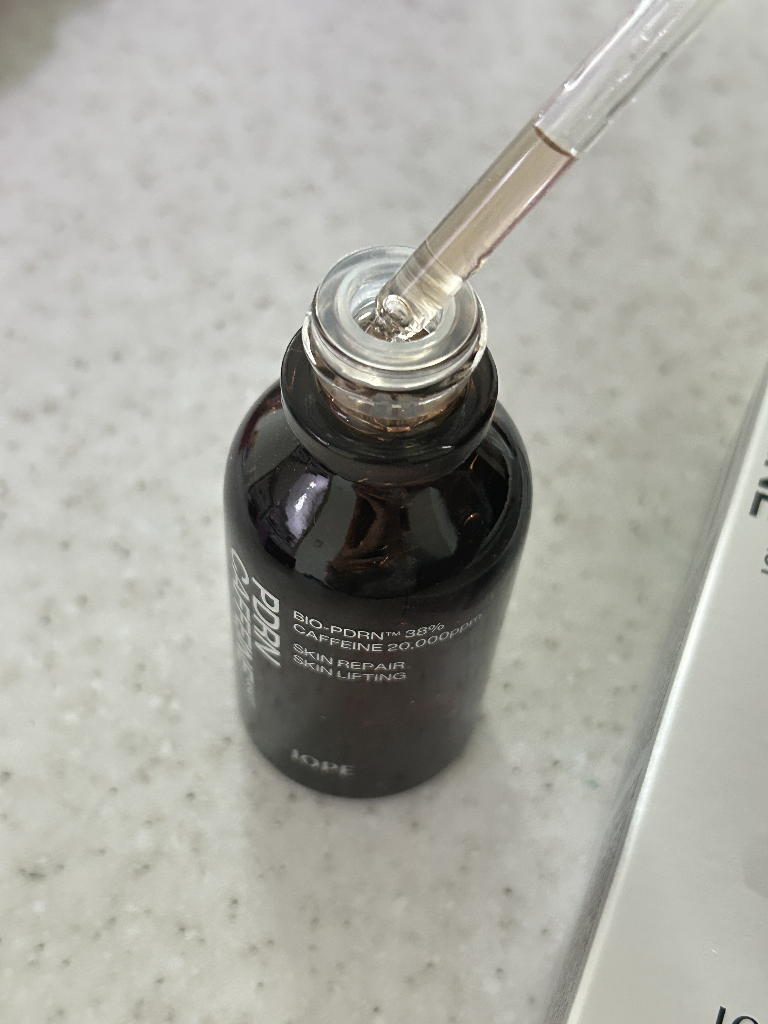 PDRNカフェインショット/IOPE/美容液を使ったクチコミ（2枚目）