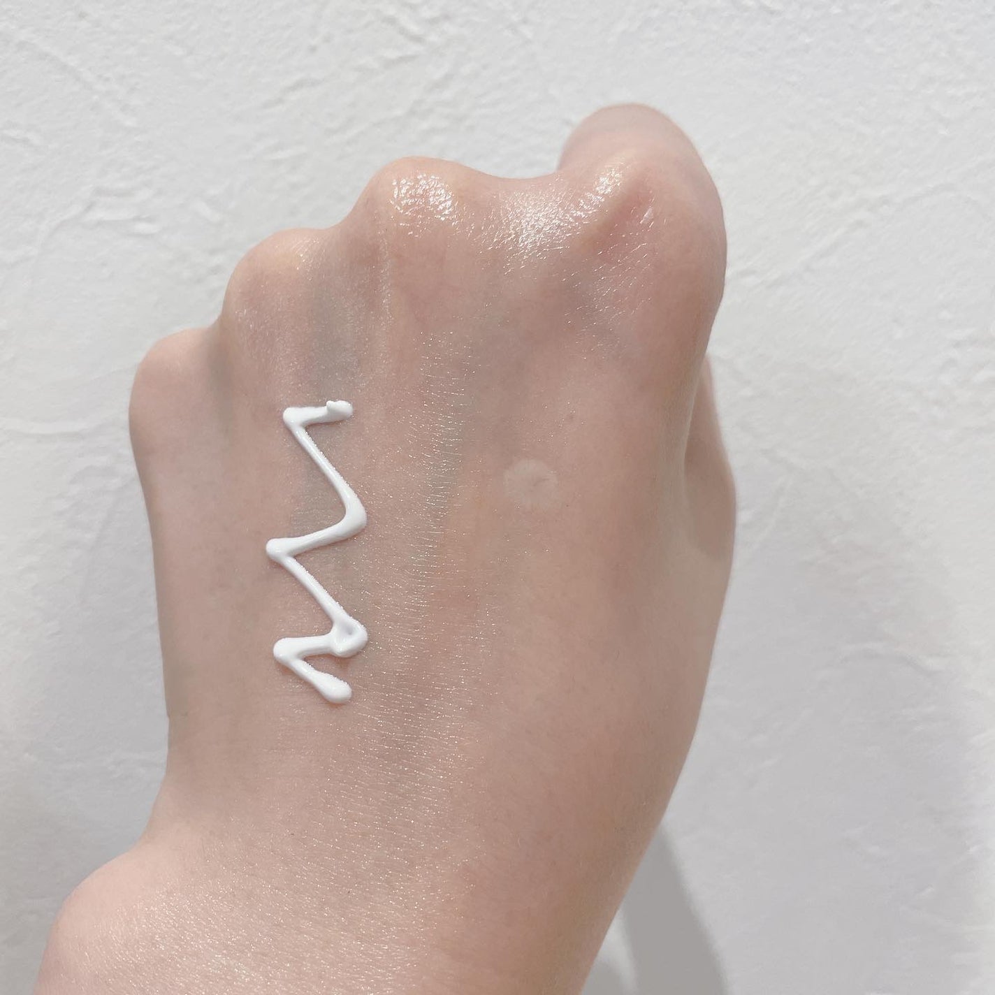 つやつやトーンアップUV/ボタニカルフォース/化粧下地を使ったクチコミ(6枚目)