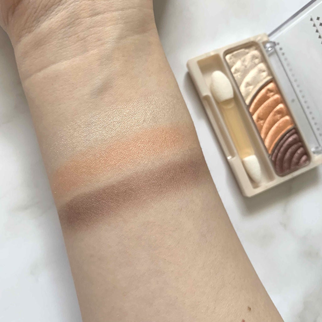 トーンアップアイシャドウ/CEZANNE/アイシャドウパレットを使ったクチコミ(3枚目)