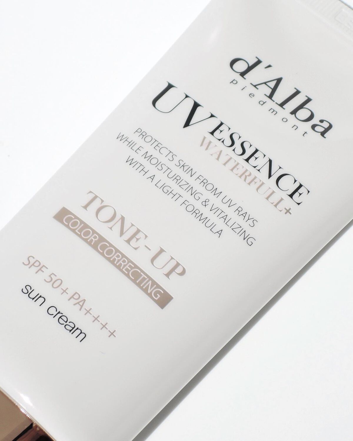 ウォータフルトーンアップサンクリーム/ダルバ/日焼け止めクリームを使ったクチコミ（1枚目）