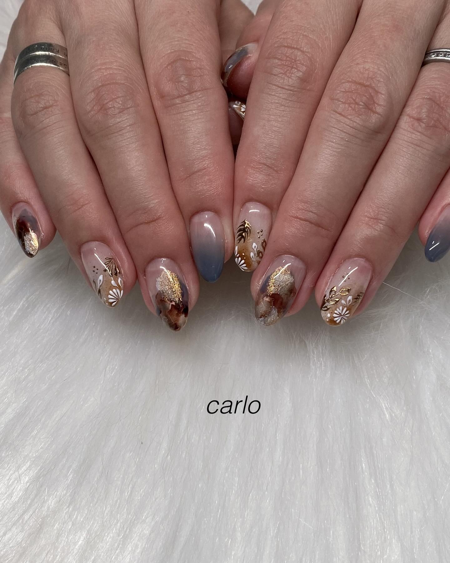 #ネイル,#手書きネイル,#ニュアンスネイル,#マグネットネイル,#トレンドネイルのネイルデザイン