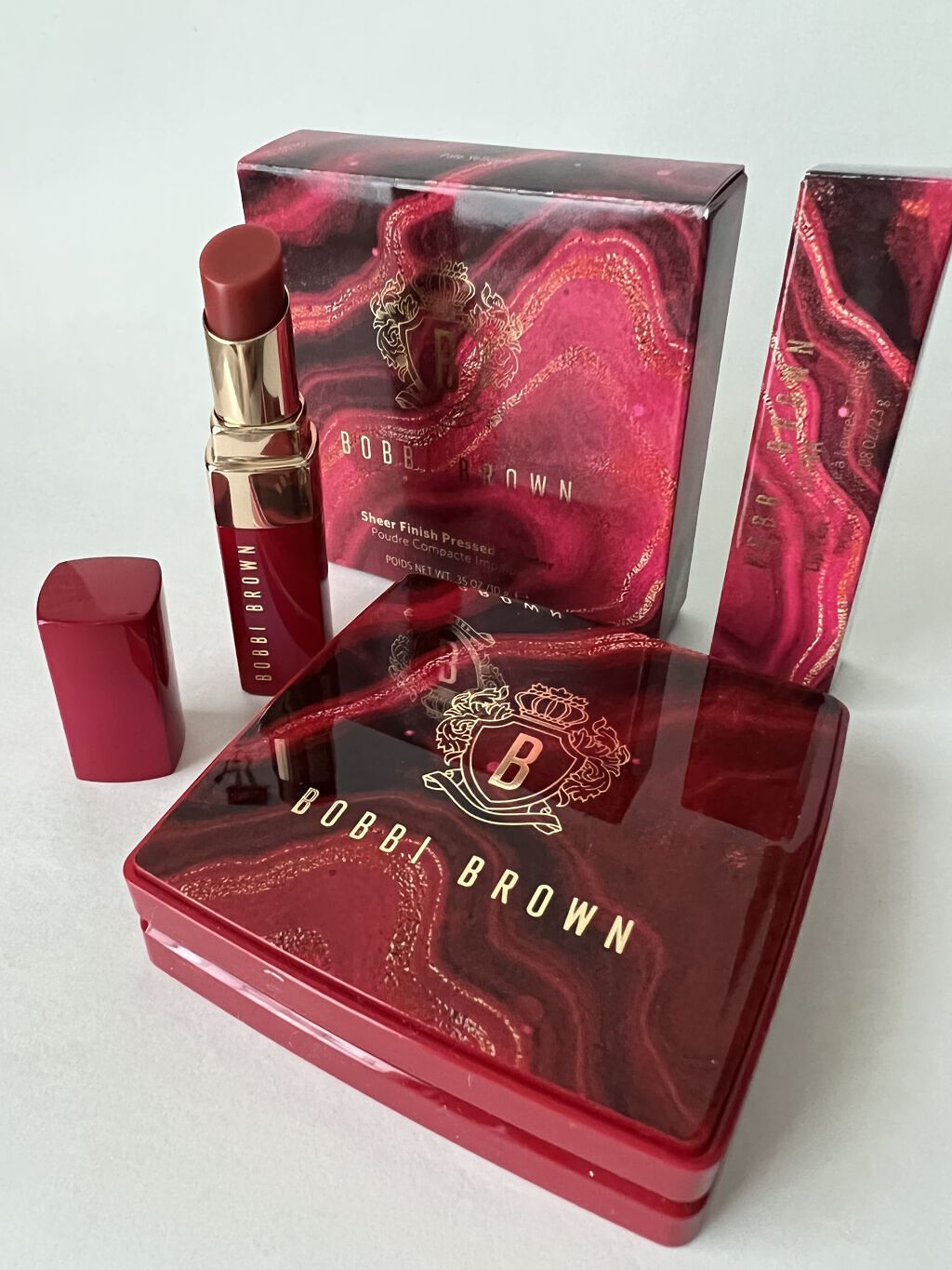 シアーフィニッシュ プレストパウダー L01 ペールイエロー (ストラック バイ リュクス コレクション)/BOBBI BROWN/プレストパウダーを使ったクチコミ（3枚目）