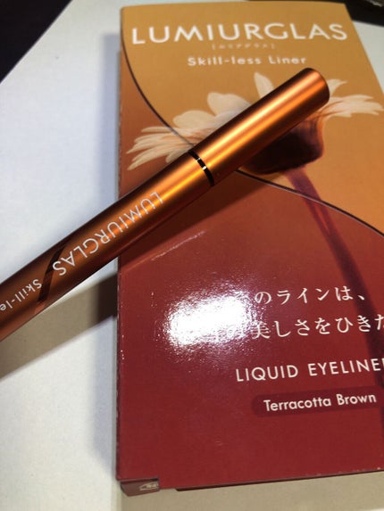 スキルレスライナー/LUMIURGLAS/リキッドアイライナーを使ったクチコミ(1枚目)