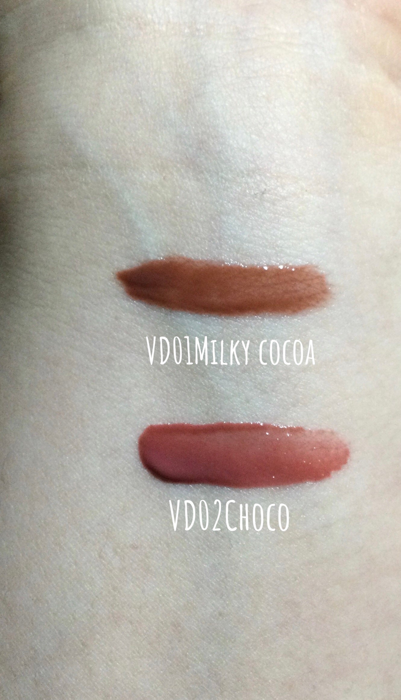 アンドバイロムアンド グラッシーボムティント/&nd by rom&nd/リップティントを使ったクチコミ(2枚目)