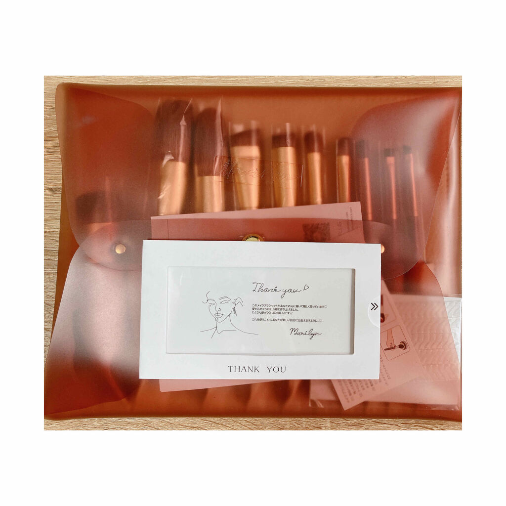 SIXPLUS X MARILYN 10本メイクアップブラシセット/SIXPLUS/メイクブラシを使ったクチコミ（2枚目）