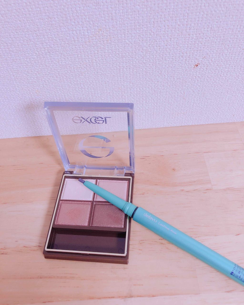 「密着アイライナー」クリームペンシル/デジャヴュ/ペンシルアイライナーを使ったクチコミ(1枚目)