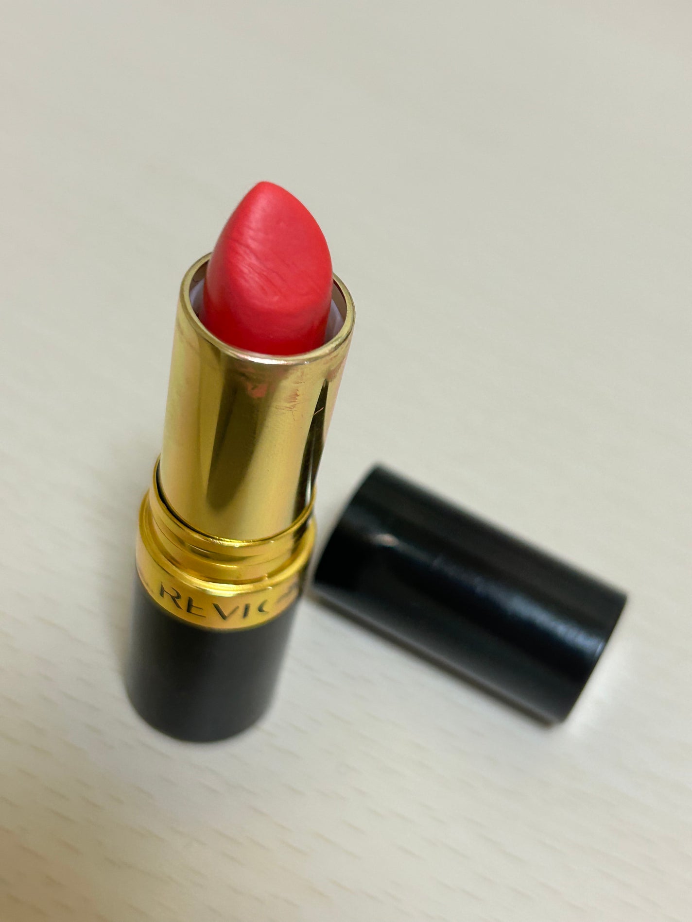 スーパー ラストラス リップスティック/REVLON/口紅を使ったクチコミ(2枚目)