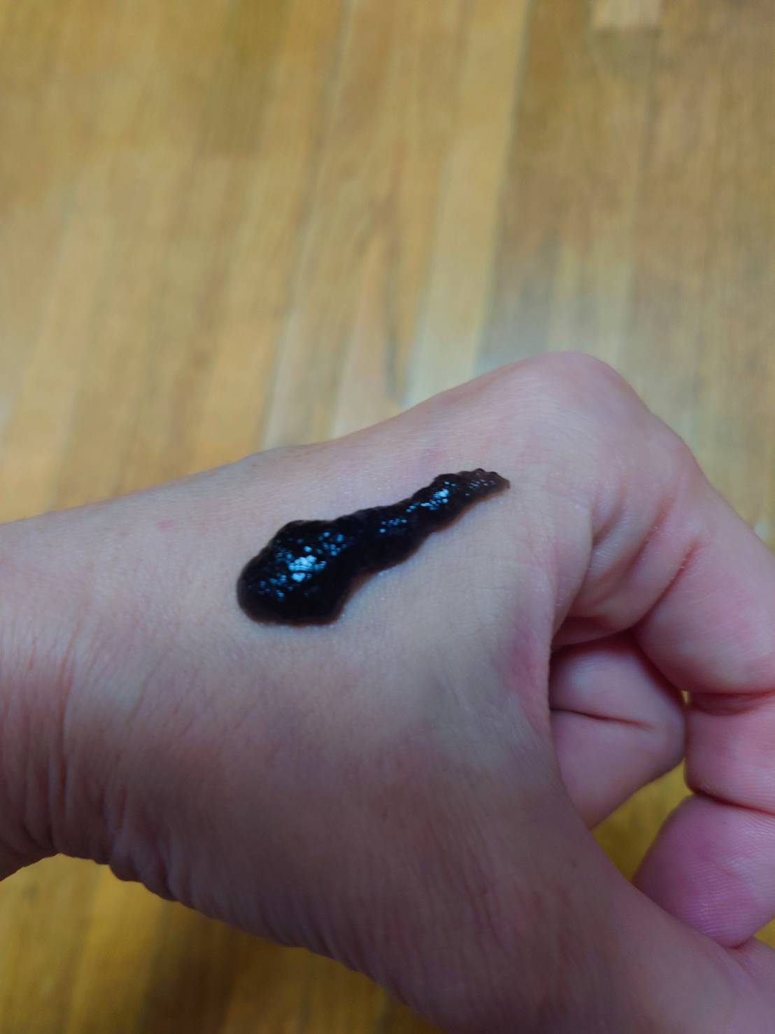 BLACK JELLY WASH（ブラックジェリーウォッシュ）/PLUEST/その他洗顔料を使ったクチコミ（2枚目）