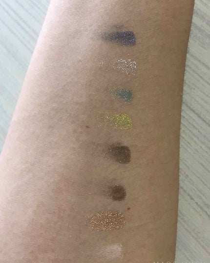 カラーステイ ルックス ブック パレット/REVLON/アイシャドウパレットを使ったクチコミ(2枚目)