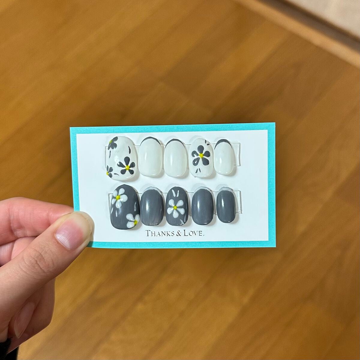 チャマ on LIPS 「久しぶりの投稿です‼︎❤️🔥【nailチップ】シンプルかつ..」(2枚目)