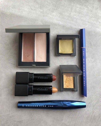 THREE シマリング グロー デュオ/THREE/クリームハイライトを使ったクチコミ(2枚目)