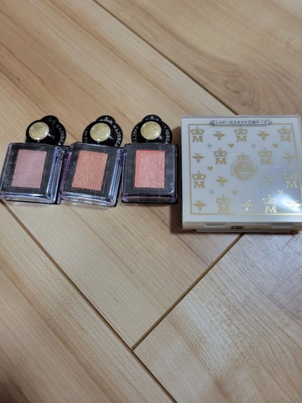 シャドーカスタマイズ/MAJOLICA MAJORCA/単色アイシャドウを使ったクチコミ(3枚目)