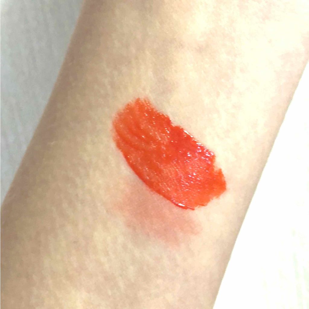 ピキビキ アートポップ エナメル ティント/TONYMOLY/リップティントを使ったクチコミ（2枚目）