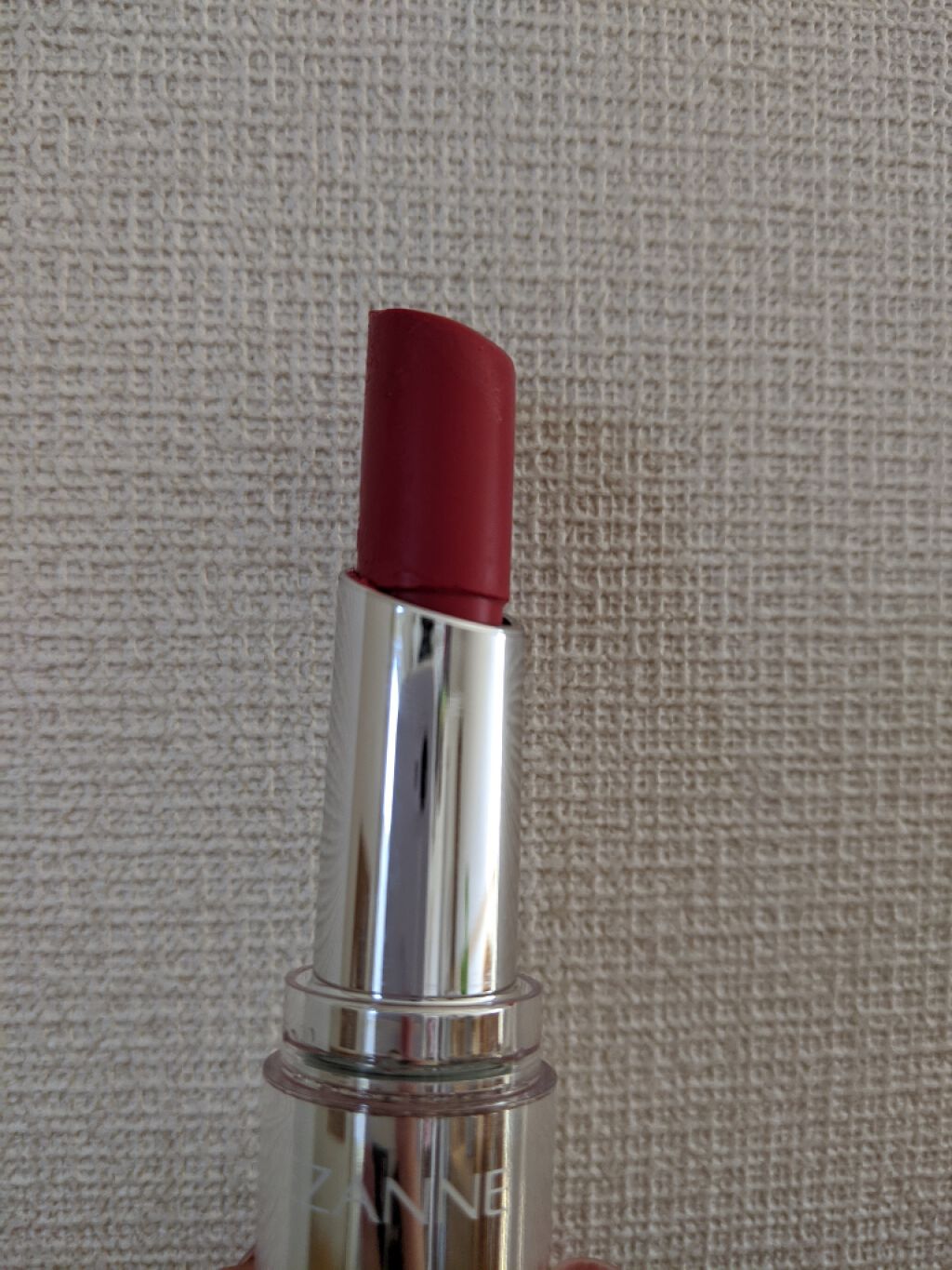 ラスティンググロスリップ/CEZANNE/口紅を使ったクチコミ（2枚目）