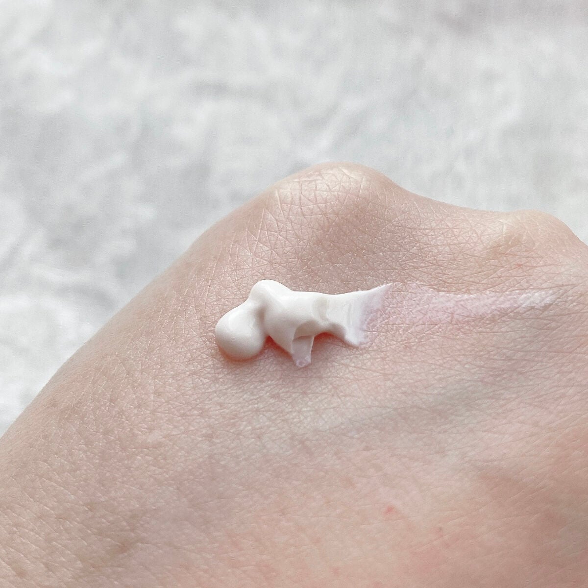 ビタミンEバイタライジングUVクリーム SFP50+/COSRX/日焼け止めクリームを使ったクチコミ(5枚目)