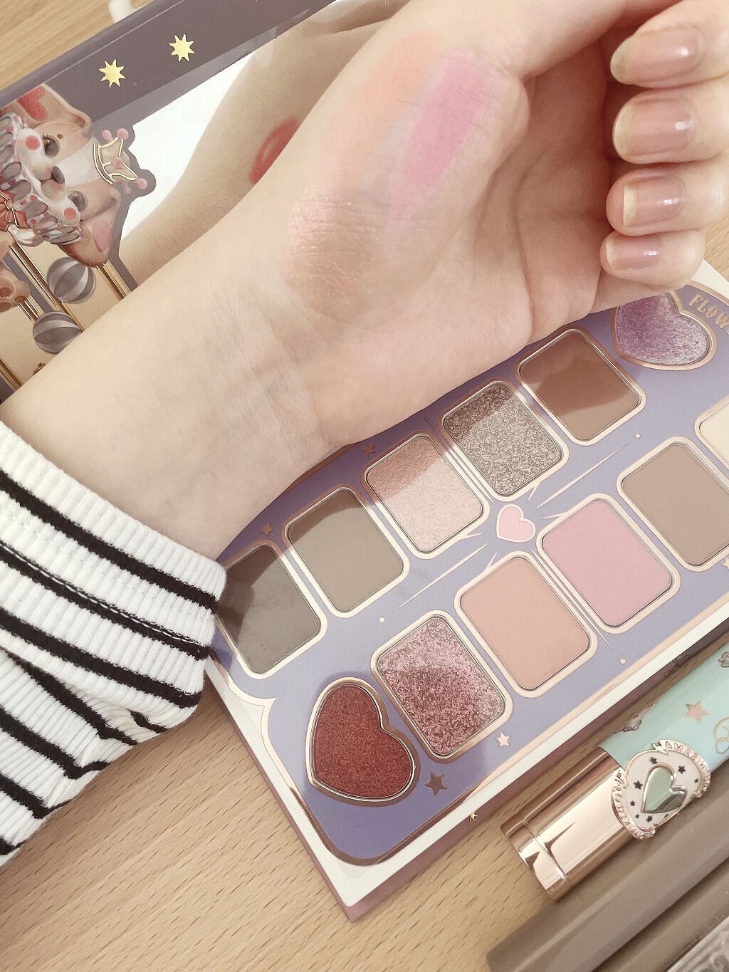 オペラ アイカラーペンシル 05 イノセントゴールド（限定色）/OPERA/ペンシルアイライナーを使ったクチコミ（2枚目）