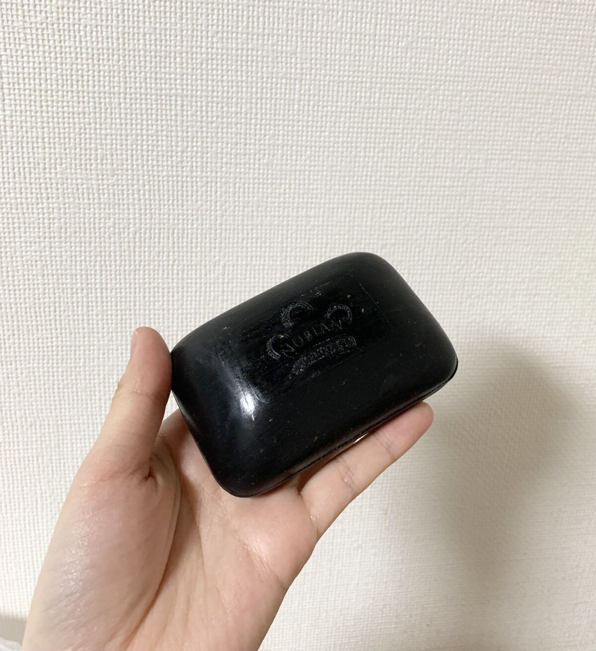 アフリカンブラックシリーズ バーソープ/NUBIANHERITAGE(ヌビアンヘリテージ)/ボディ石鹸を使ったクチコミ（2枚目）