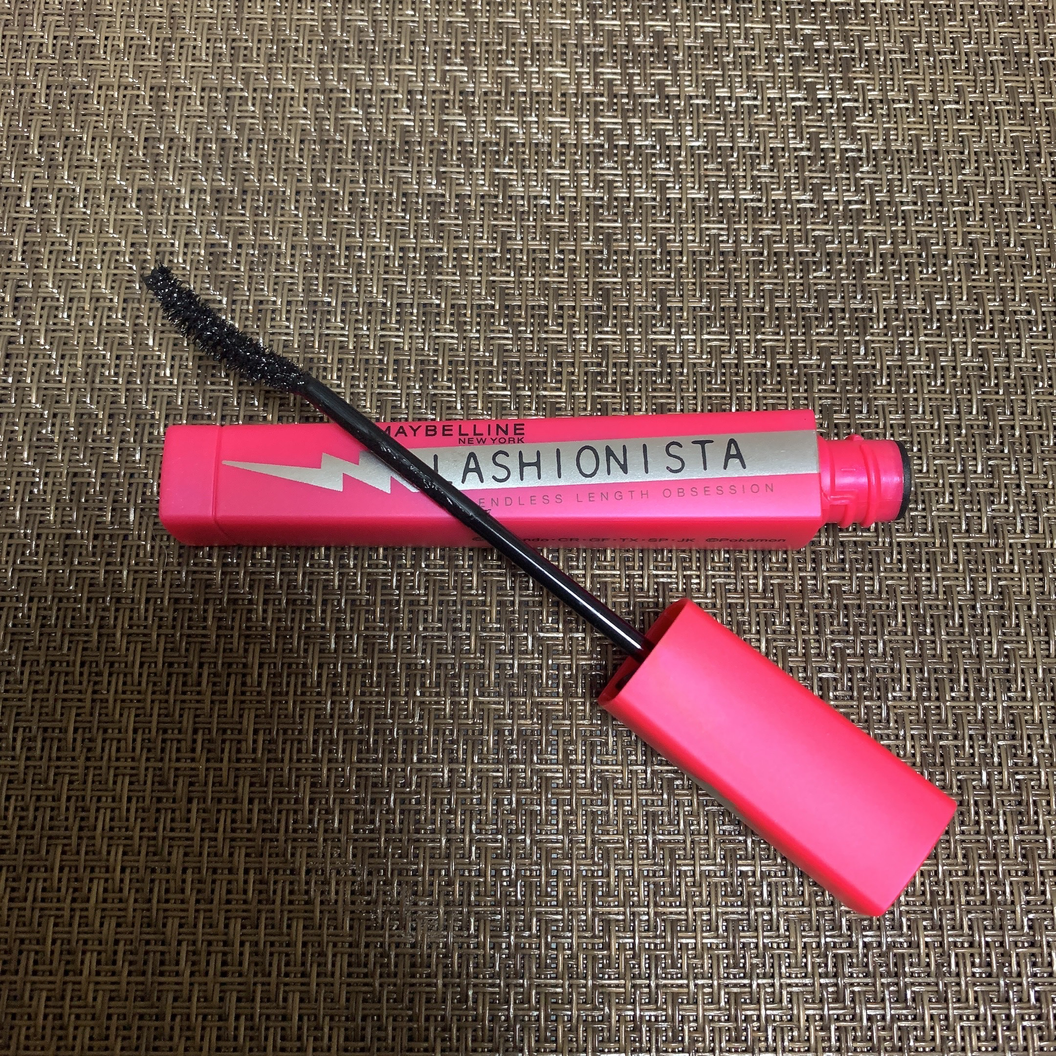 ラッシュニスタ N P01 ブラック/MAYBELLINE NEW YORK/マスカラを使ったクチコミ（3枚目）