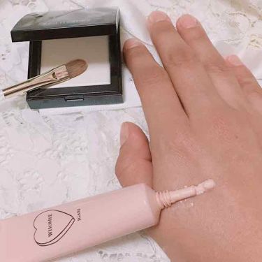 りりちぇ On Lips ファンデーションは以前投稿した事もあるカバーマークのフローレス Lips りりちぇ On Lips ファンデーションは以前投稿した事もあるカバーマークのフローレス Lips