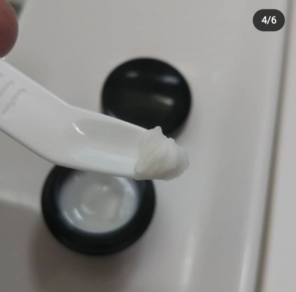 PCCプレミアムエッセンスFIV/PCCアンチエイジングブランド/美容液を使ったクチコミ(4枚目)