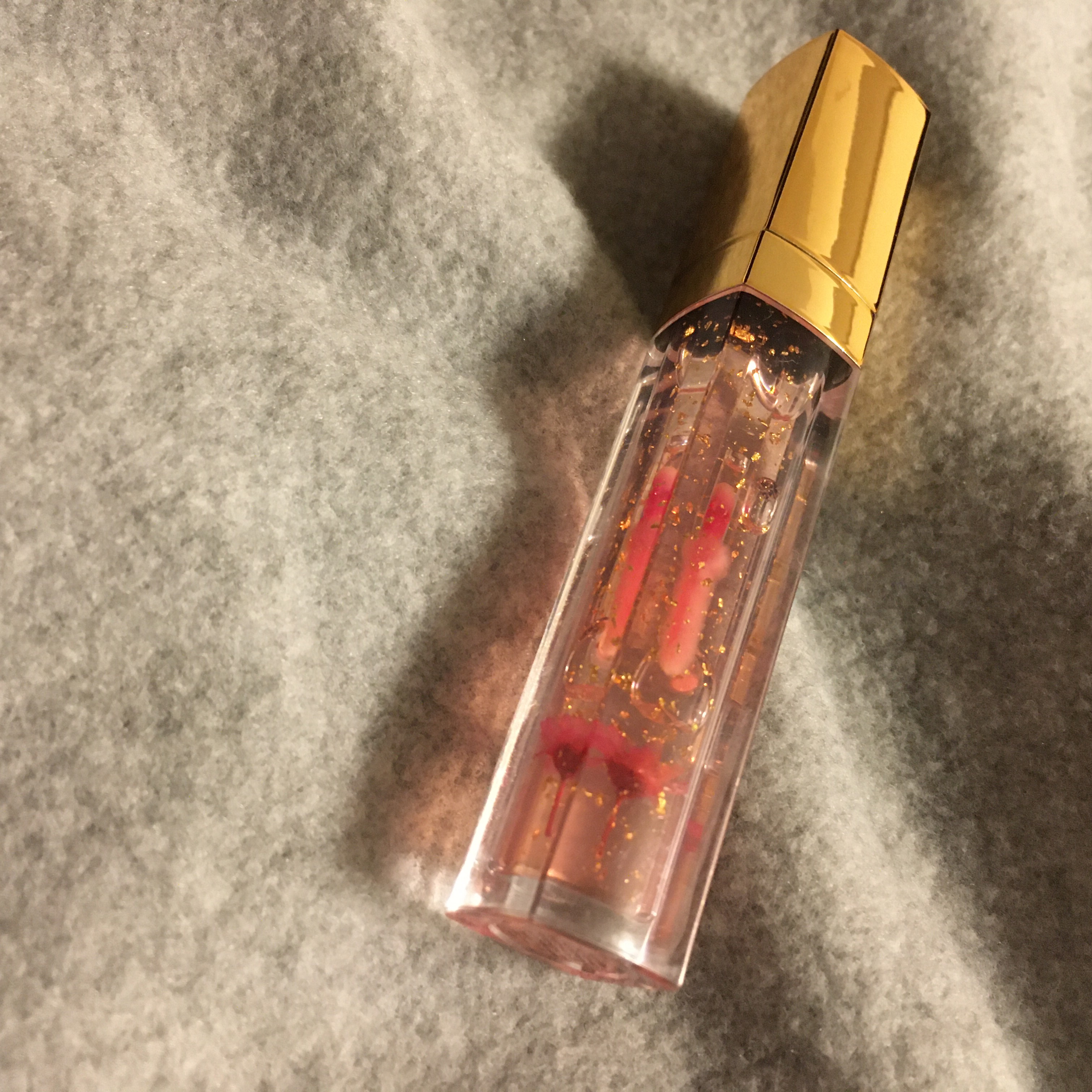 フラワーリップグロス/Kailijumei/リップグロスを使ったクチコミ（1枚目）