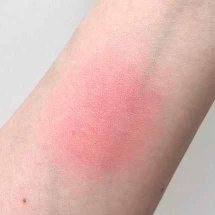 BOBBI BROWN ブラッシュのクチコミ「BOBBI BROWN♡ブラッシュ 06 アプリコット💐
お気に入りの春色チークです🥰
可愛.....」(3枚目)