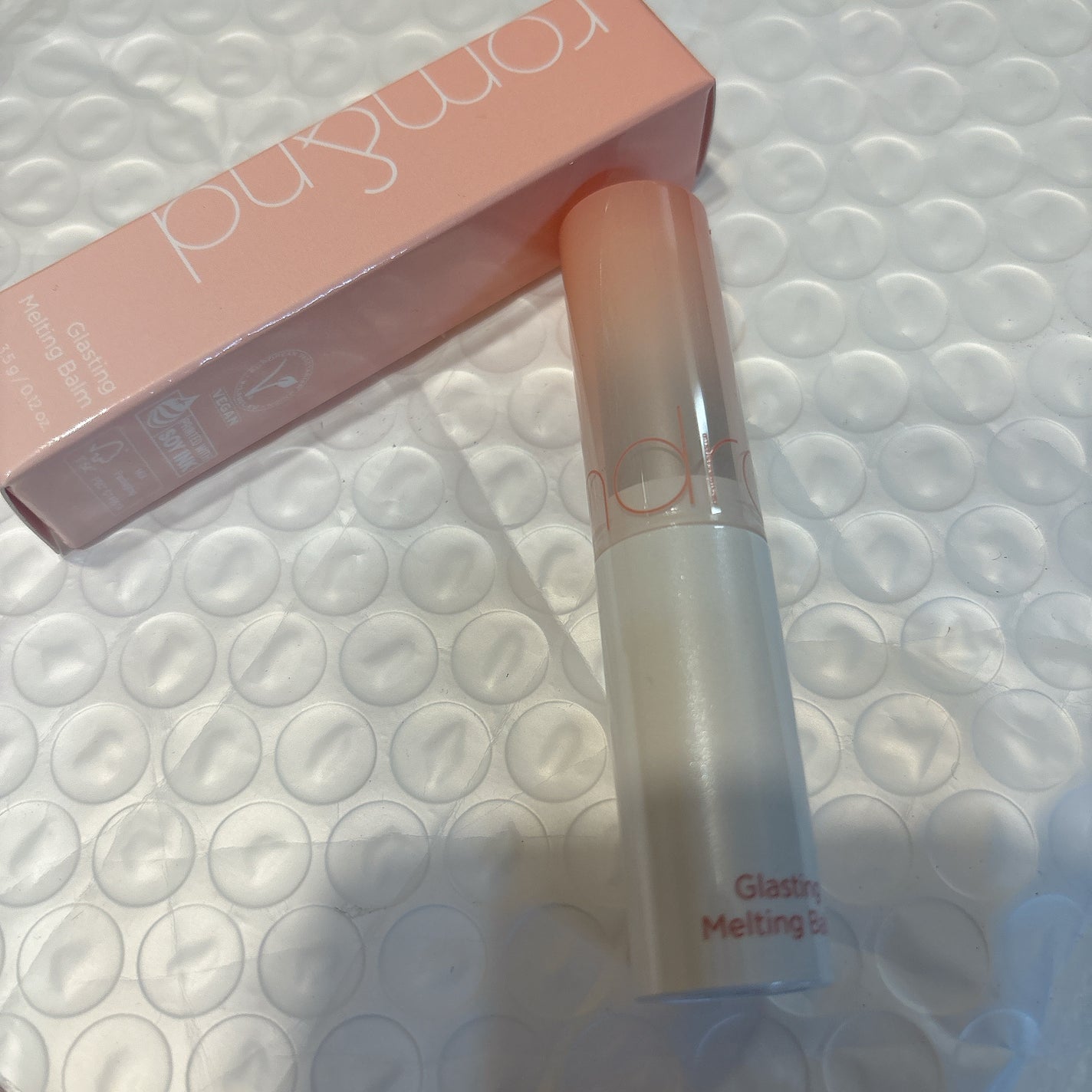 グラスティングメルティングバーム/rom&nd/リップバームを使ったクチコミ(1枚目)