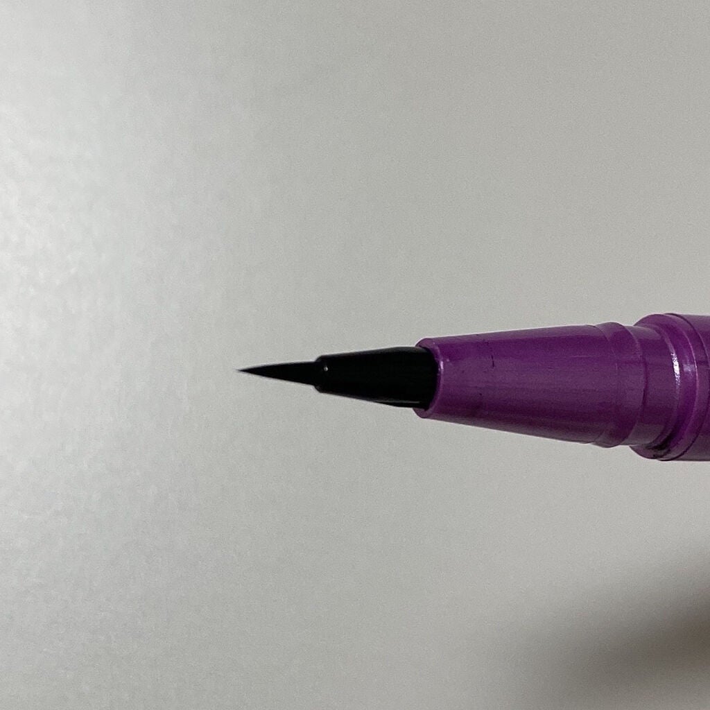 「密着アイライナー」ショート筆リキッド/デジャヴュ/リキッドアイライナーを使ったクチコミ(6枚目)