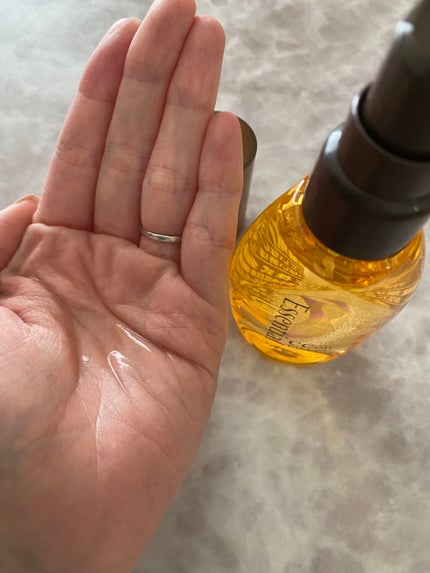 CCオイル/エッセンシャル/ヘアオイルを使ったクチコミ(4枚目)