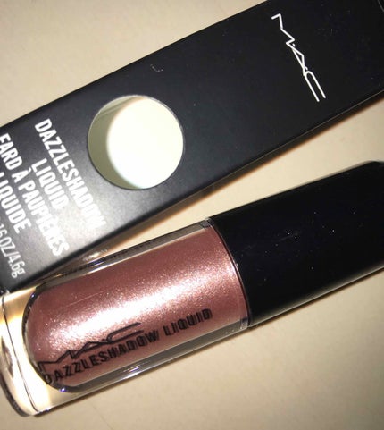 ダズルシャドウ リキッド/M・A・C/リキッドアイシャドウを使ったクチコミ(1枚目)