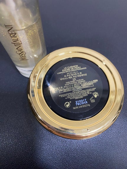 アンクル ド ポー ルクッションN 25 / YVES SAINT LAURENT アンクル ド ポー ルクッションN 25 / YVES SAINT LAURENT