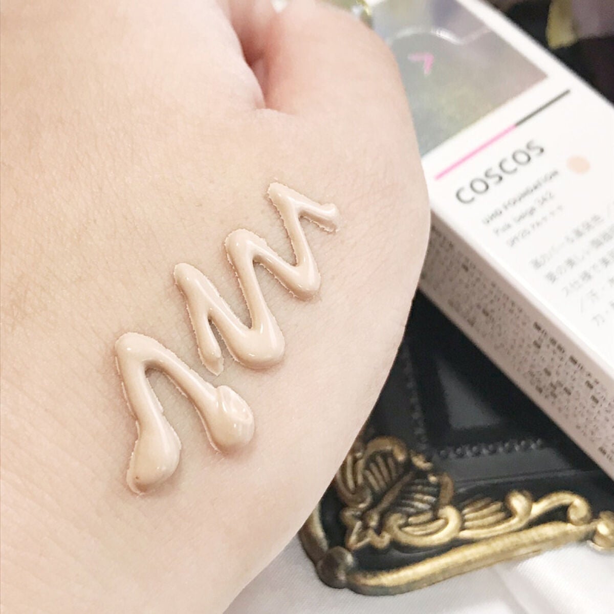 UHDファンデーション342(ピンクベージュ)/COSCOS/リキッドファンデーションを使ったクチコミ(3枚目)