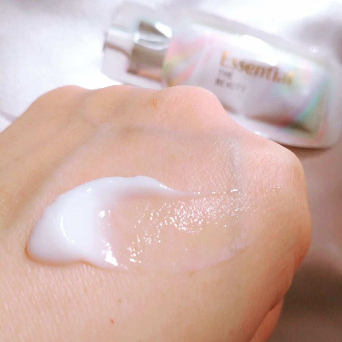 ザビューティ うるツヤチャージヘアパック/エッセンシャル/ヘアマスク・ヘアパックを使ったクチコミ(4枚目)