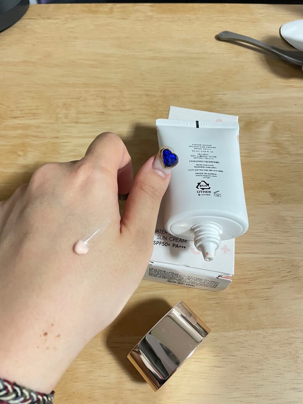 ウォータースプラッシュサンクリーム/espoir/日焼け止め・UVケアを使ったクチコミ(2枚目)